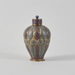 1384 5102 VASE AND COVER